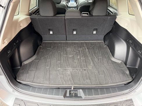 Used 2019 Subaru Forester Premium w/ All-Weather Package image 19