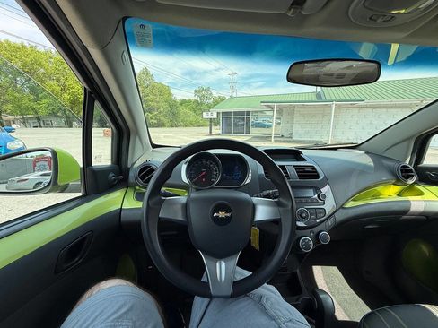 Used 2013 Chevrolet Spark LS image 27