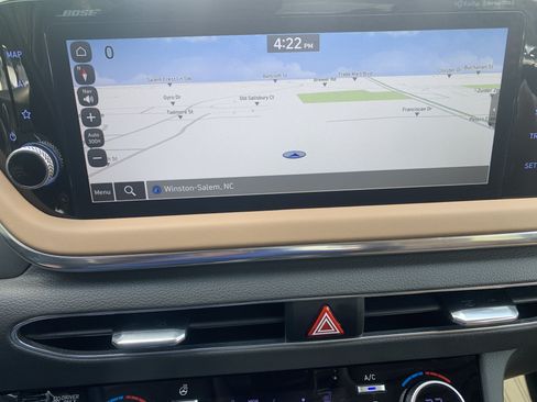 Used 2022 Hyundai Sonata Limited FWD image 14
