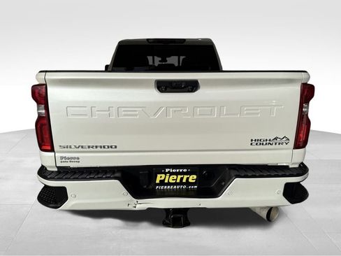 Used 2023 Chevrolet Silverado 3500 High Country w/ Z71 Off-Road Package image 3