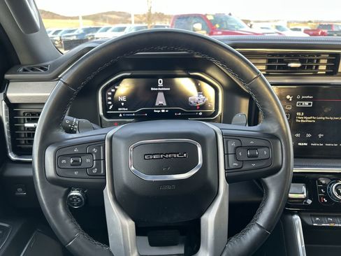 Used 2024 GMC Sierra 1500 Denali w/ Technology Package image 26