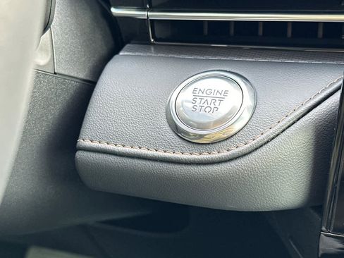 New 2026 Lincoln Nautilus Premier image 24