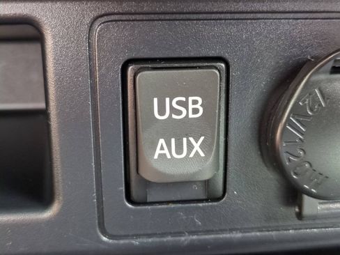 Used 2019 Toyota 4Runner TRD Off-Road Premium AWD/4WD image 22