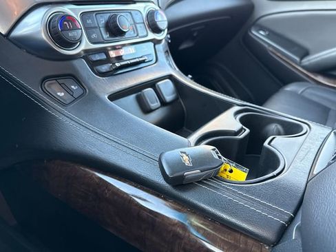 Used 2017 Chevrolet Tahoe LT image 29