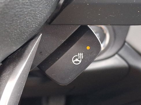 Certified 2025 Subaru Outback Limited image 23