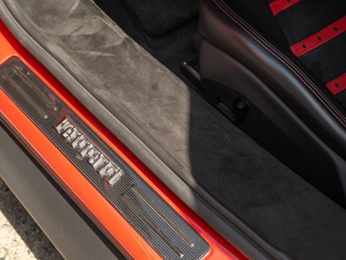 Used 2023 Ferrari 296 GTB RWD image 31