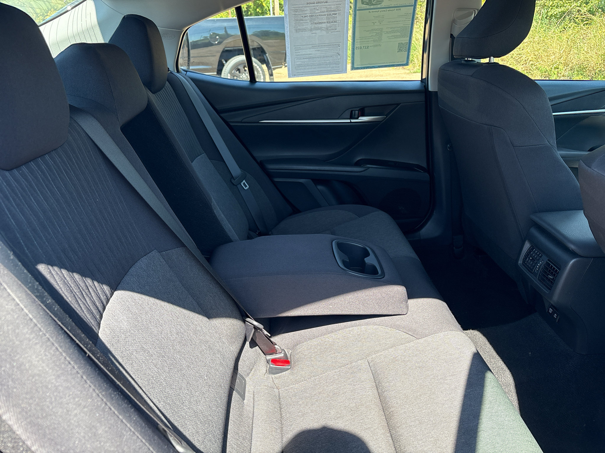 Used 2025 Toyota Camry LE FWD image 12