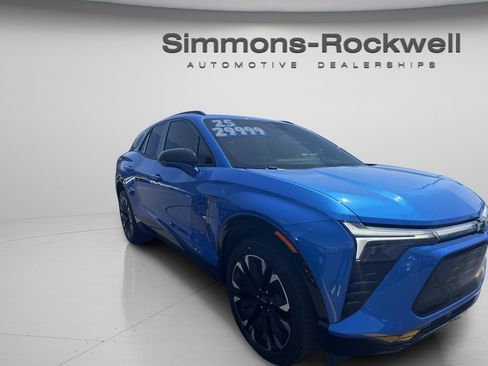 Used 2025 Chevrolet Blazer EV RS AWD/4WD image 6