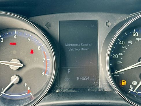 Used 2021 Toyota C-HR image 12