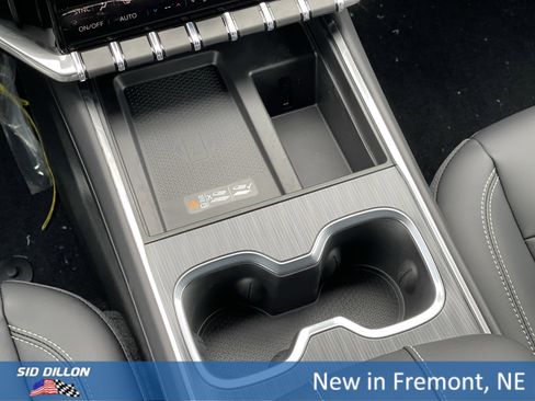 New 2026 GMC Acadia Elevation w/ Elevation Premium Package image 7