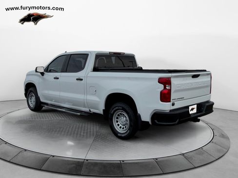 Used 2025 Chevrolet Silverado 1500 W/T w/ Z71 Off-Road Package AWD/4WD image 5