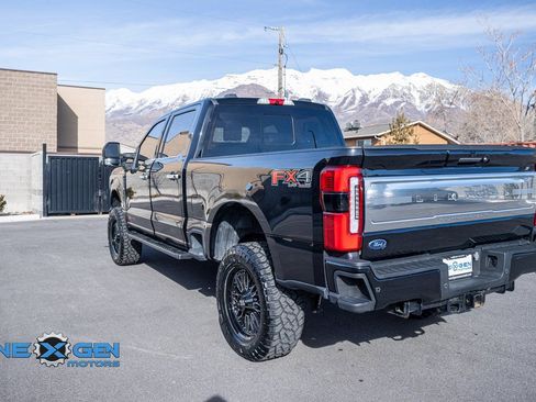 Used 2023 Ford F350 Limited w/ FX4 Off-Road Package AWD/4WD image 5