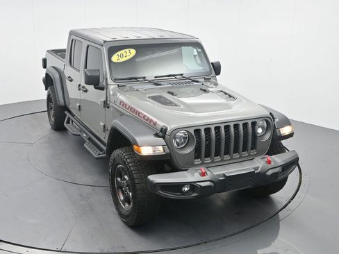 Used 2023 Jeep Gladiator Rubicon w/ Trailer Tow Package AWD/4WD image 21