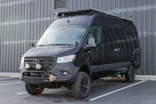 Used 2024 Mercedes-Benz Sprinter 2500 image 14