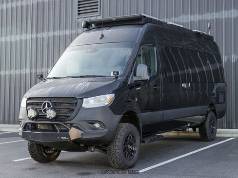 Used 2024 Mercedes-Benz Sprinter 2500 image 14