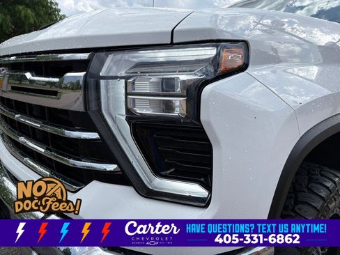 Used 2024 Chevrolet Silverado 2500 LTZ AWD/4WD image 49