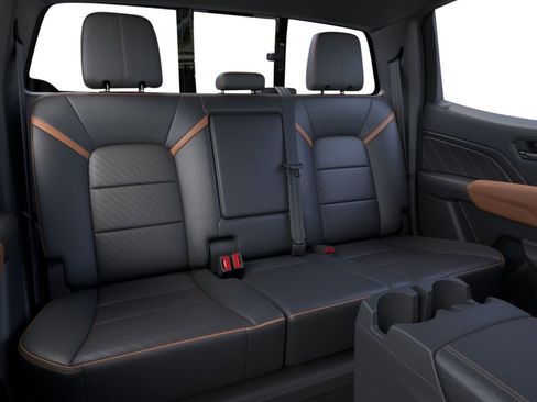 New 2026 GMC Canyon AT4 w/ Technology Plus Package AWD/4WD image 18