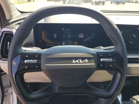 New 2026 Kia Sorento S w/ S Panoramic Sunroof Package image 11