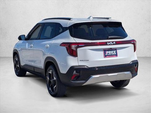 Used 2025 Kia Seltos S image 8