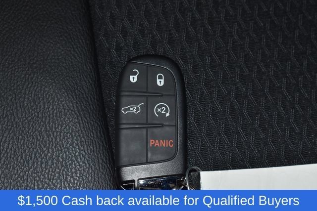 New 2026 Jeep Compass Latitude w/ Sun and Sound Group AWD/4WD image 36