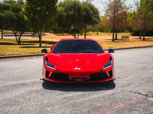 Used 2021 Ferrari F8 Tributo RWD image 14