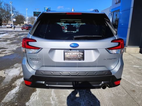 Used 2022 Subaru Forester Limited w/ Popular Package #2 image 32