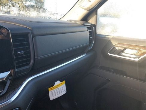 New 2026 GMC Sierra 1500 Elevation image 27