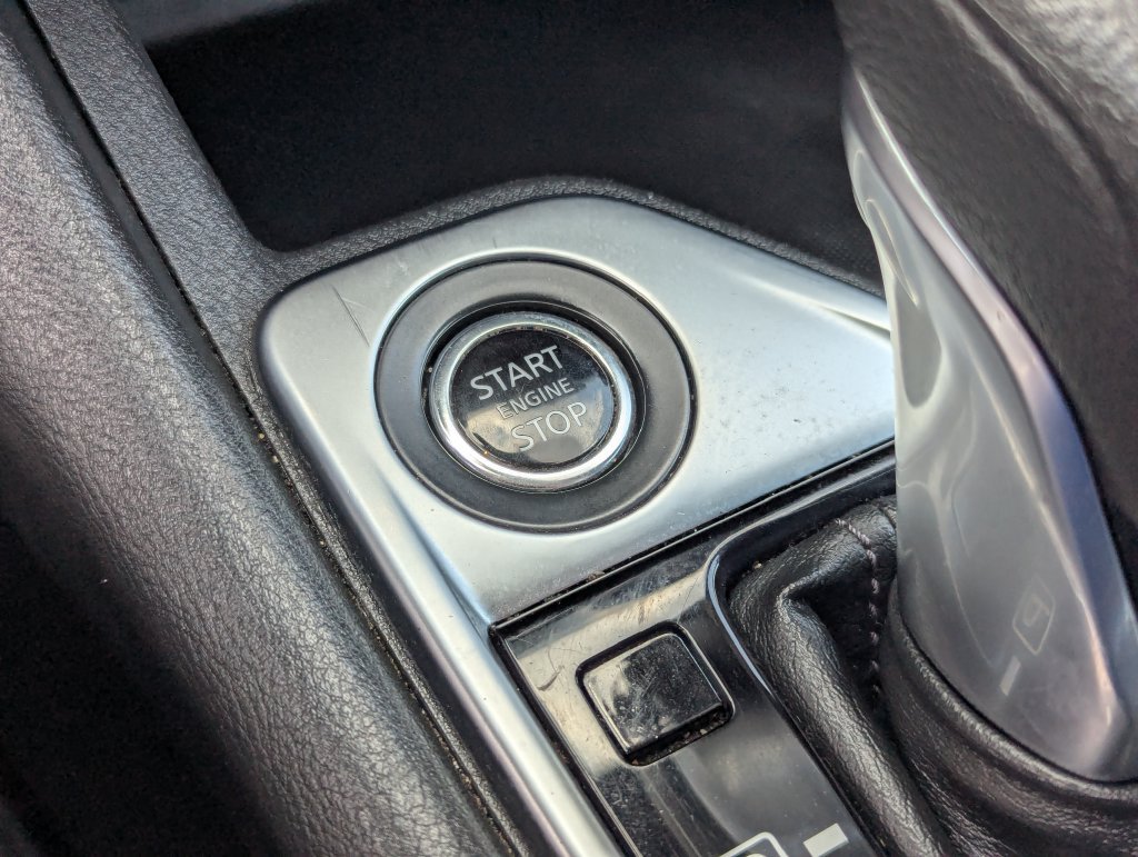 Used 2024 Nissan Sentra SV FWD image 15