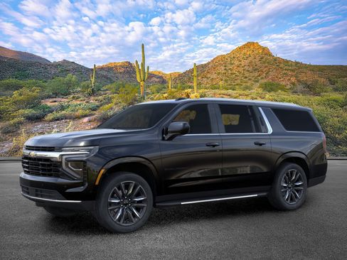 New 2026 Chevrolet Suburban LS RWD image 2