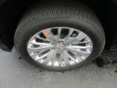 Used 2024 GMC Yukon Denali w/ Denali Reserve Package AWD/4WD image 15