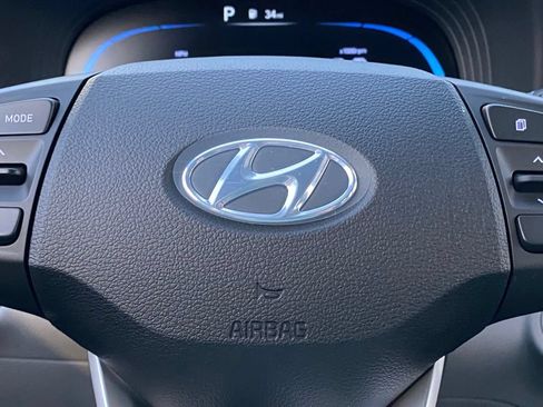 New 2026 Hyundai Venue SEL FWD image 17