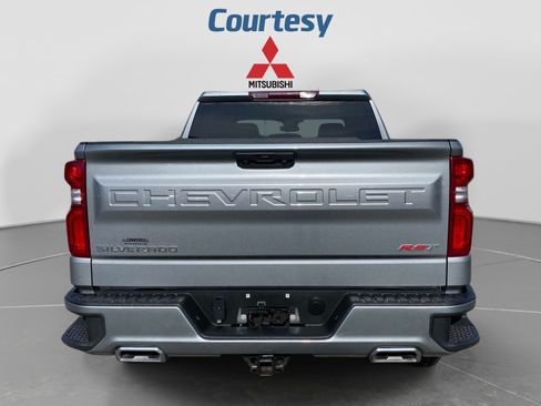 Used 2024 Chevrolet Silverado 1500 RST AWD/4WD image 4