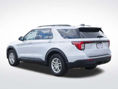 New 2026 Ford Explorer Active AWD/4WD image 5