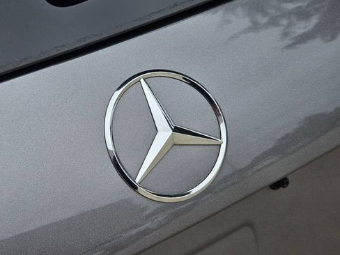 Certified 2023 Mercedes-Benz GLA 250 4MATIC image 31