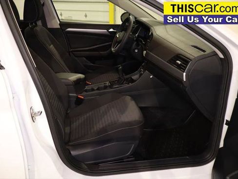 Used 2022 Volkswagen Jetta S image 21