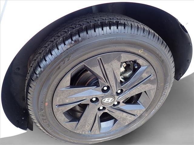 Used 2021 Hyundai Elantra SEL w/ Convenience Package FWD image 7