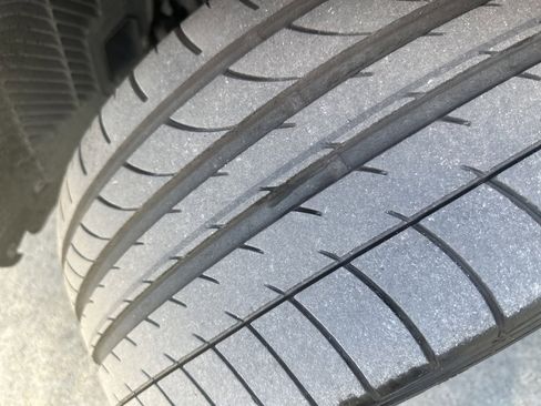 Used 2018 BMW X6 xDrive35i w/ M Sport Package image 7