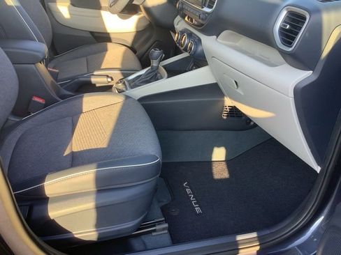 Certified 2026 Hyundai Venue SEL image 26