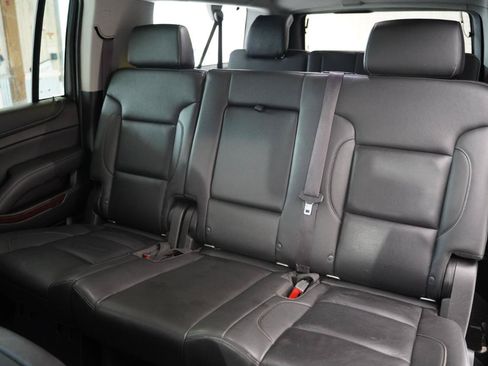 Used 2017 GMC Yukon XL SLT AWD/4WD image 33