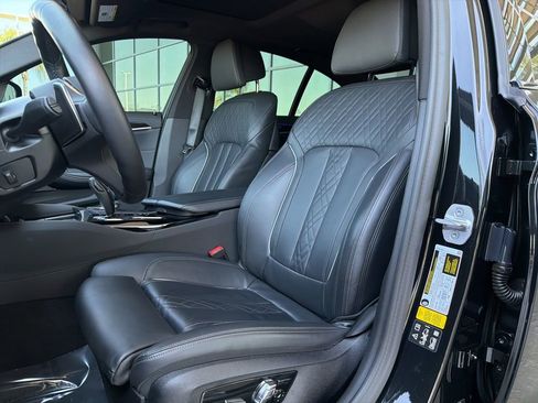 Used 2023 BMW M550i xDrive w/ Parking Assistance Package image 11