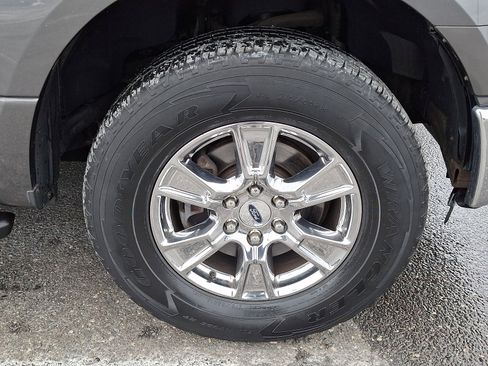 Used 2015 Ford F150 XLT w/ Equipment Group 302A Luxury image 8