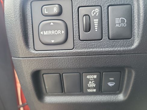 Used 2024 Toyota 4Runner TRD Off-Road Premium w/ Moonroof Package AWD/4WD image 29