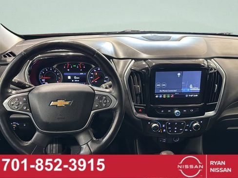 Used 2021 Chevrolet Traverse Premier AWD/4WD image 20