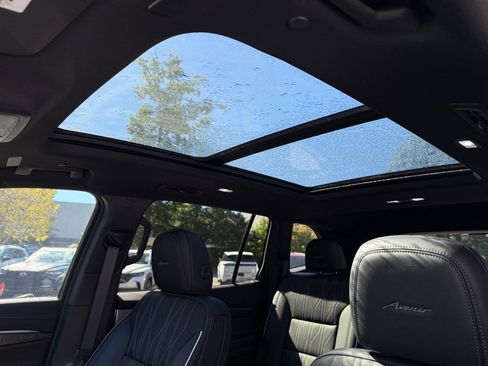 New 2026 Buick Enclave Avenir w/ Super Cruise Package image 15