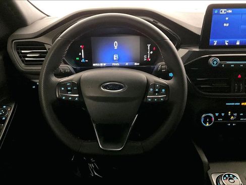 Used 2024 Ford Escape ST-Line image 5