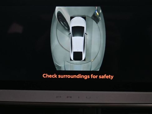 Used 2023 Toyota Prius Limited image 18