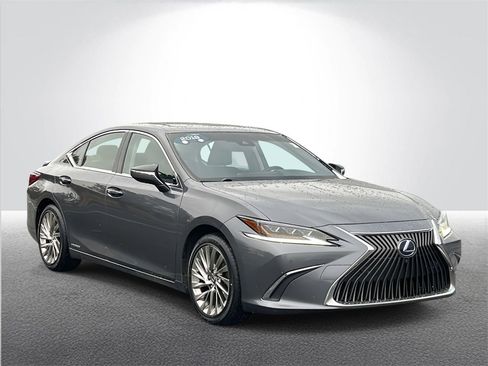 Used 2019 Lexus ES 300h w/ Luxury Package image 7