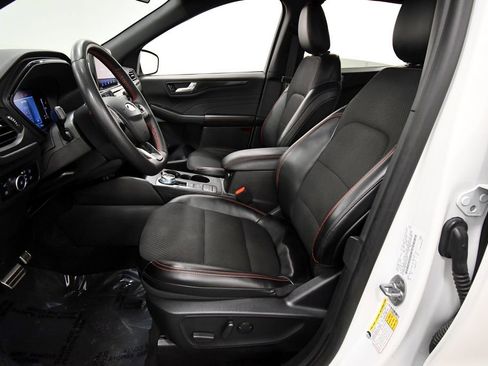 Used 2024 Ford Escape ST-Line Select AWD/4WD image 14