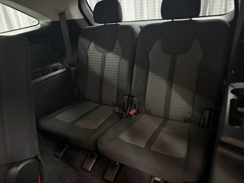 Certified 2023 Kia Sorento LX AWD/4WD image 12