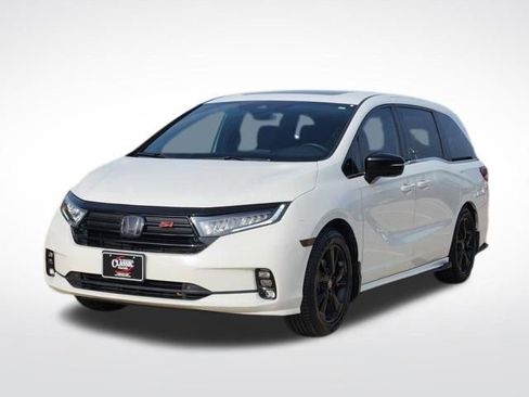 Used 2023 Honda Odyssey Sport image 12